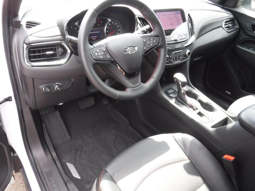 used 2024 Chevrolet Equinox car, priced at $26,997