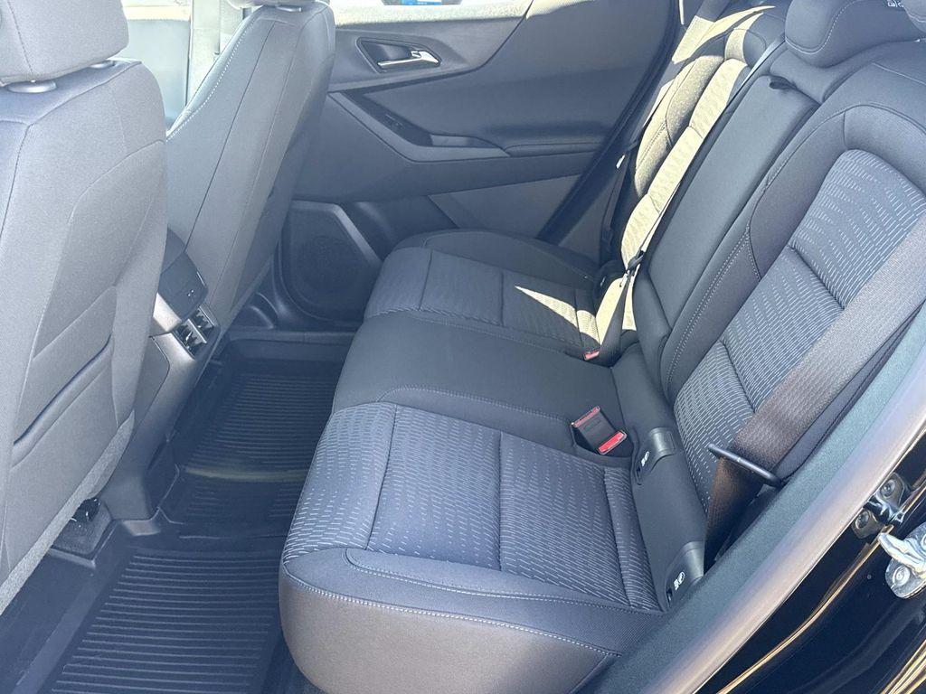 new 2026 Chevrolet Equinox car, priced at $33,085