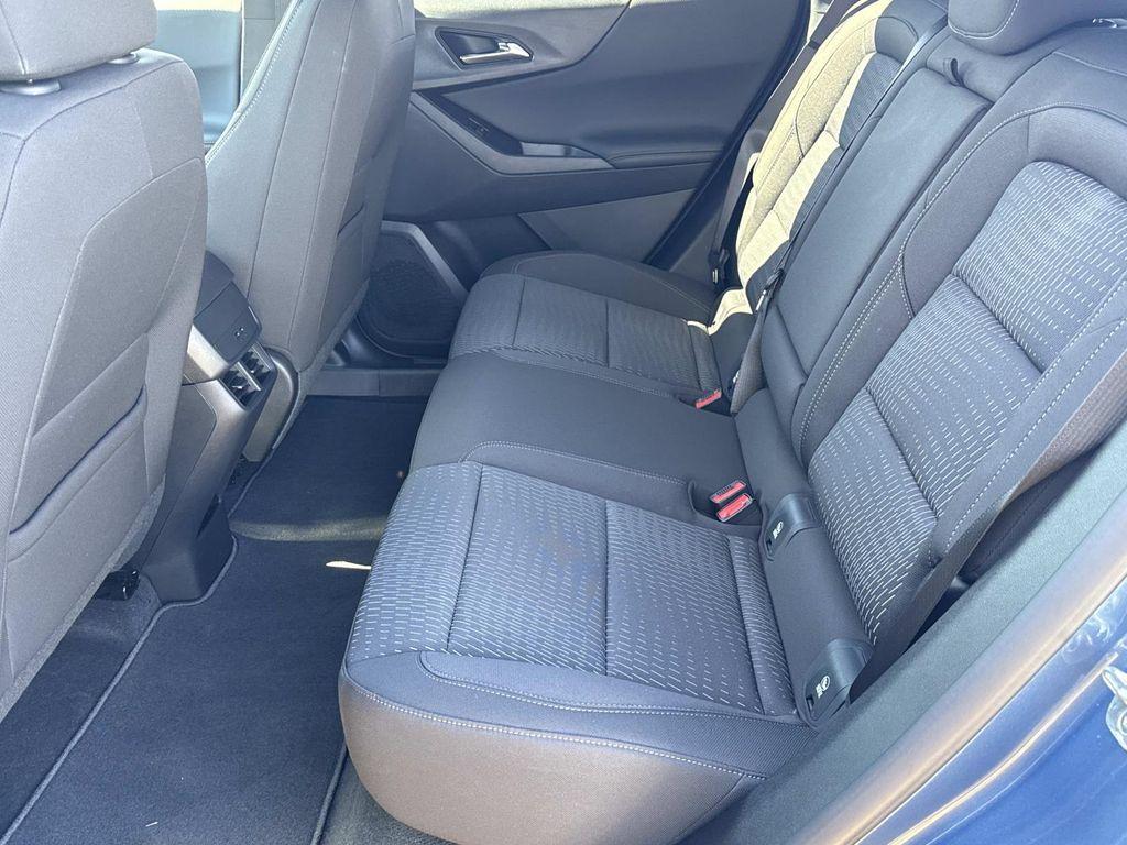 new 2026 Chevrolet Equinox car, priced at $32,035