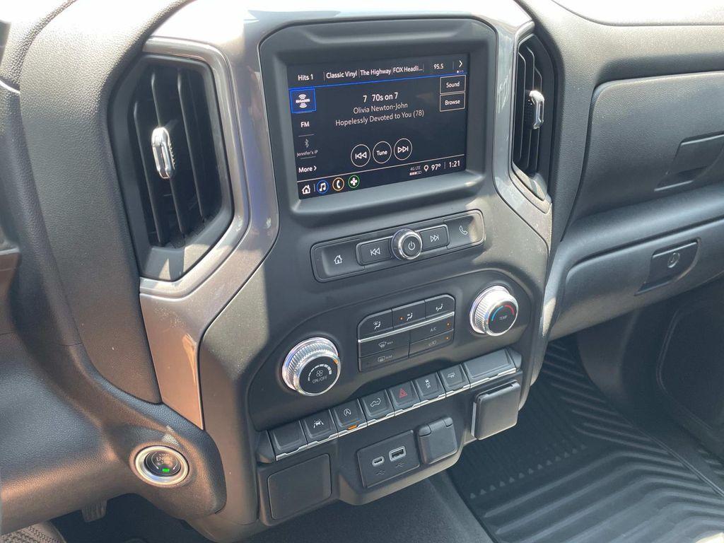 used 2022 GMC Sierra 1500 car, priced at $31,997