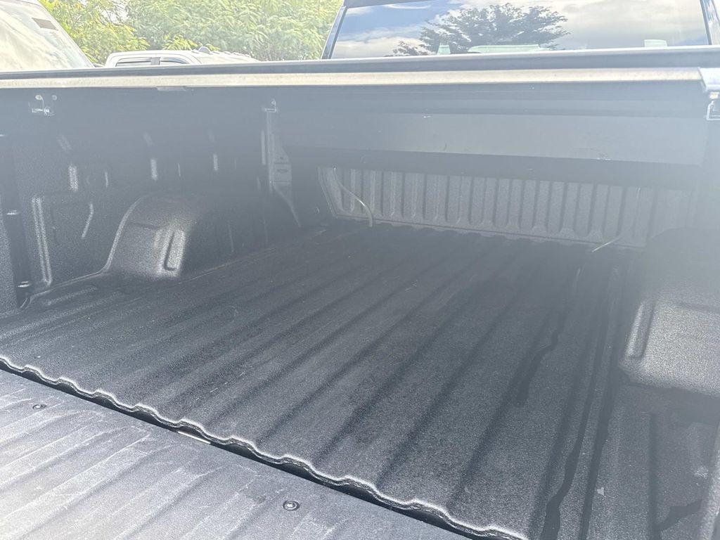 used 2024 Chevrolet Silverado 1500 car, priced at $34,997