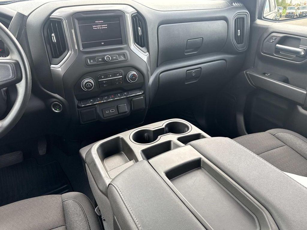 used 2024 Chevrolet Silverado 1500 car, priced at $34,997