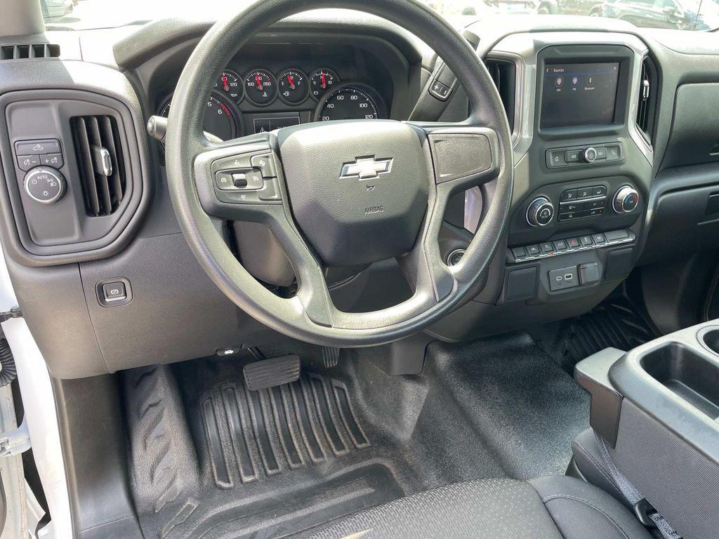 used 2024 Chevrolet Silverado 1500 car, priced at $30,997