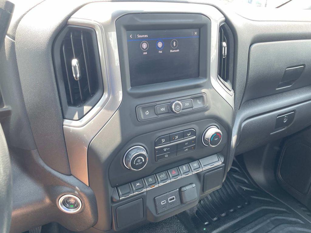 used 2024 Chevrolet Silverado 1500 car, priced at $30,997