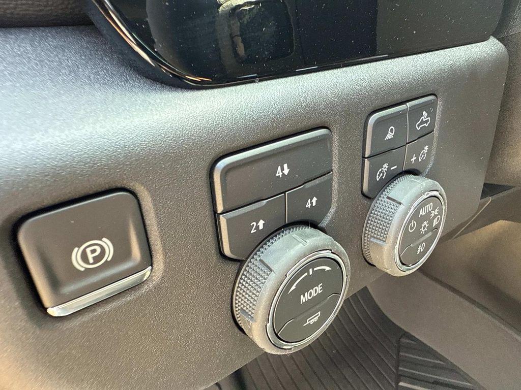 new 2025 Chevrolet Silverado 2500 car, priced at $66,855
