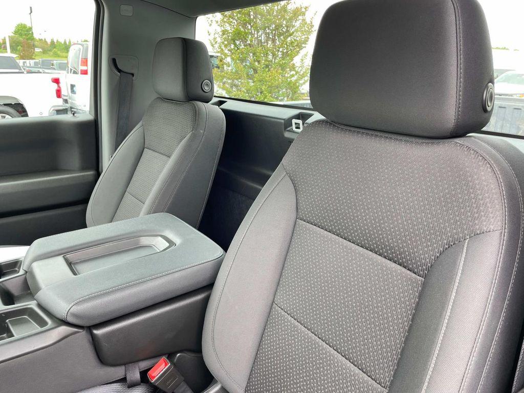 used 2024 Chevrolet Silverado 1500 car, priced at $30,997