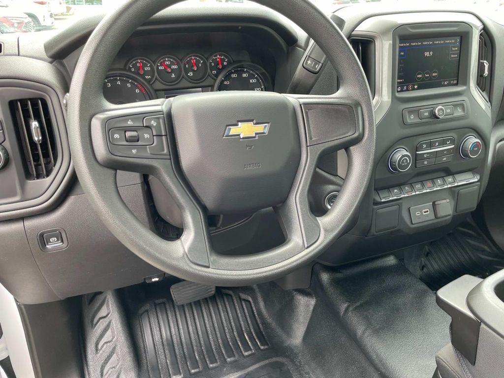 used 2024 Chevrolet Silverado 1500 car, priced at $30,997