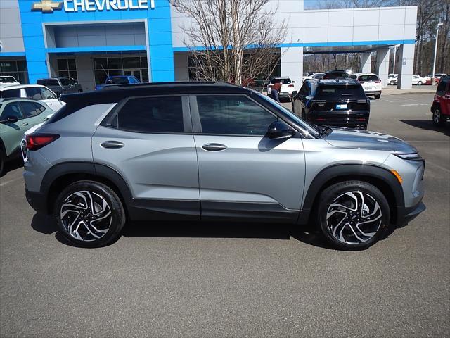 new 2025 Chevrolet TrailBlazer car, priced at $32,080