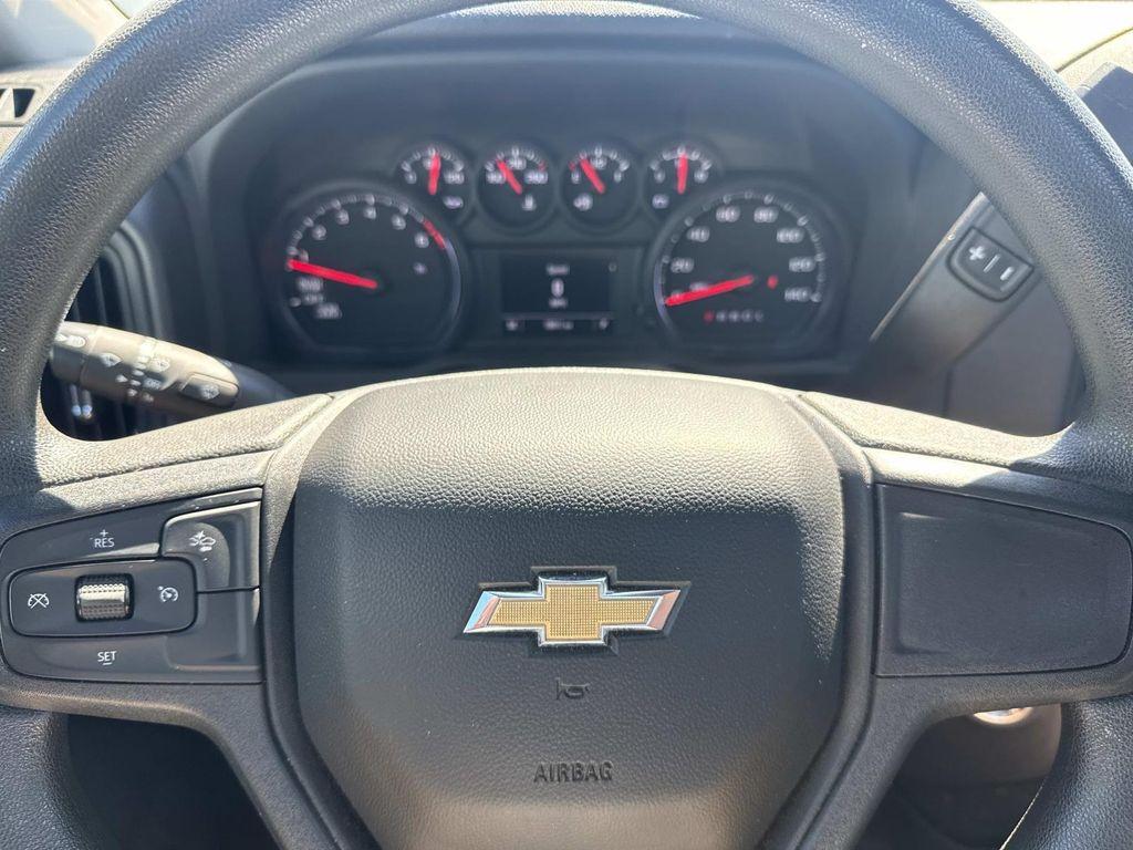 used 2024 Chevrolet Silverado 1500 car, priced at $30,997