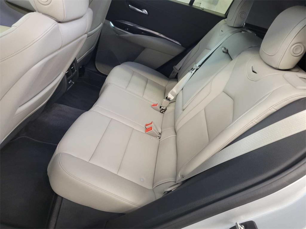 used 2020 Cadillac XT4 car, priced at $25,998