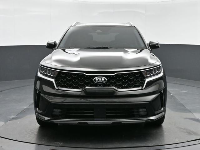 used 2021 Kia Sorento Hybrid car, priced at $25,999