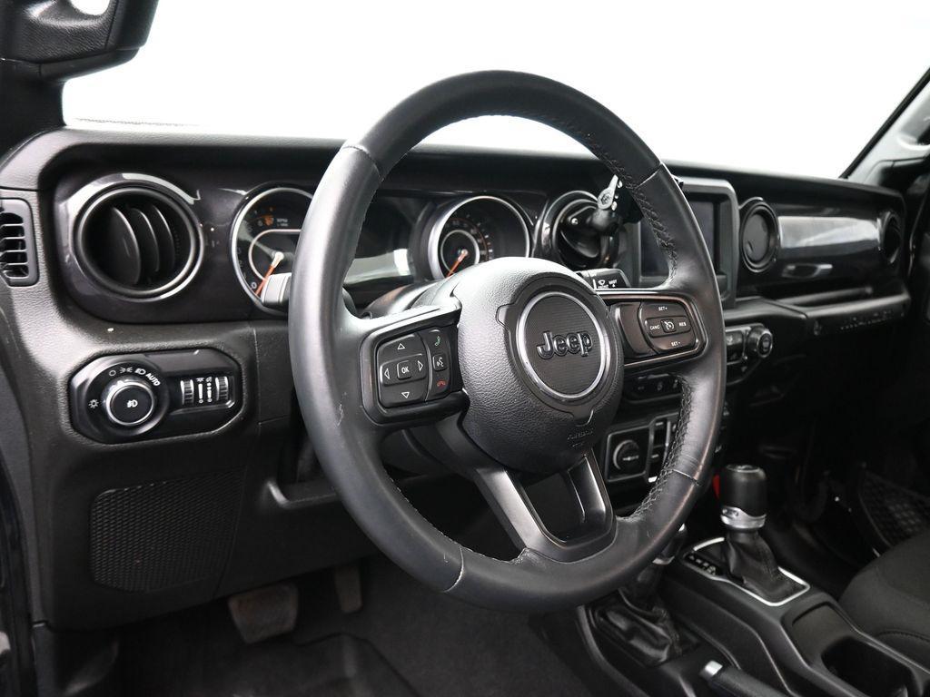 used 2020 Jeep Wrangler Unlimited car, priced at $31,999