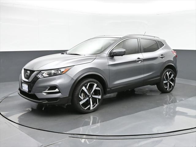 used 2020 Nissan Rogue Sport car, priced at $16,798