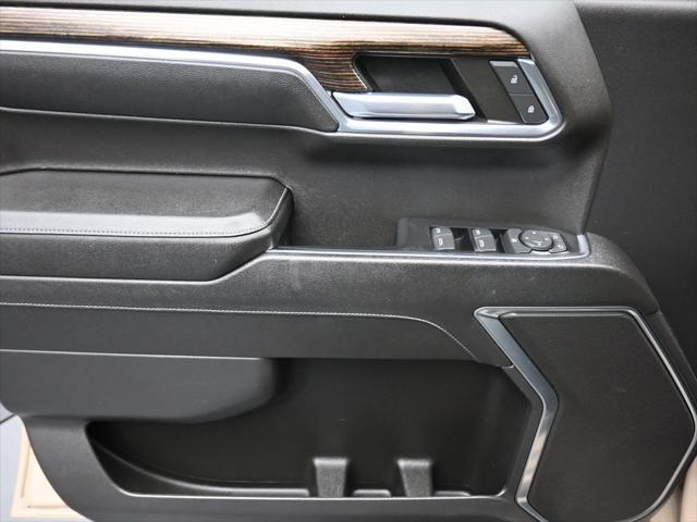 used 2023 GMC Sierra 1500 car, priced at $43,987