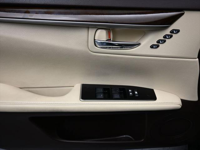 used 2016 Lexus ES 350 car, priced at $24,499