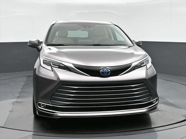 used 2021 Toyota Sienna car, priced at $39,464