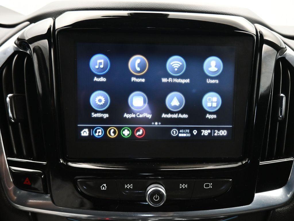 used 2022 Chevrolet Traverse car, priced at $30,999