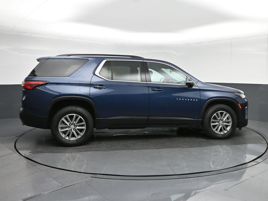 used 2022 Chevrolet Traverse car, priced at $30,999