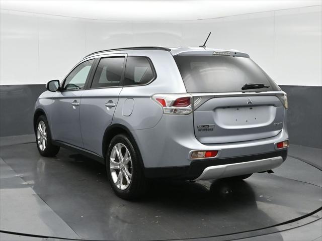 used 2015 Mitsubishi Outlander car, priced at $5,988