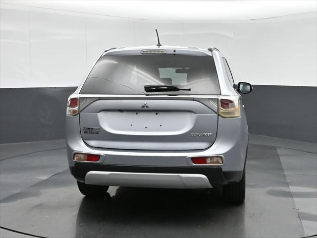 used 2015 Mitsubishi Outlander car, priced at $5,988