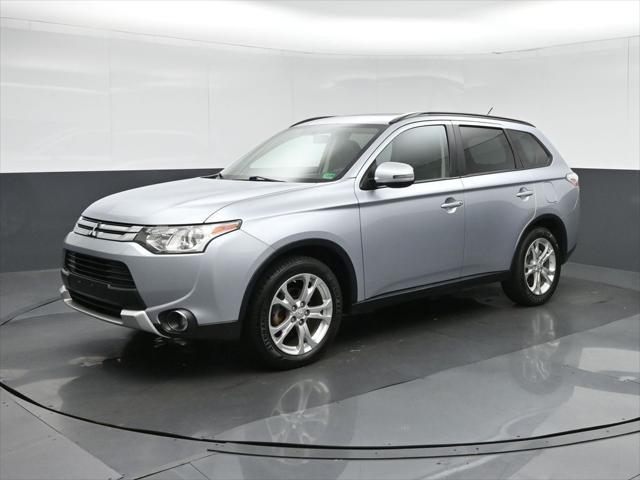 used 2015 Mitsubishi Outlander car, priced at $5,988