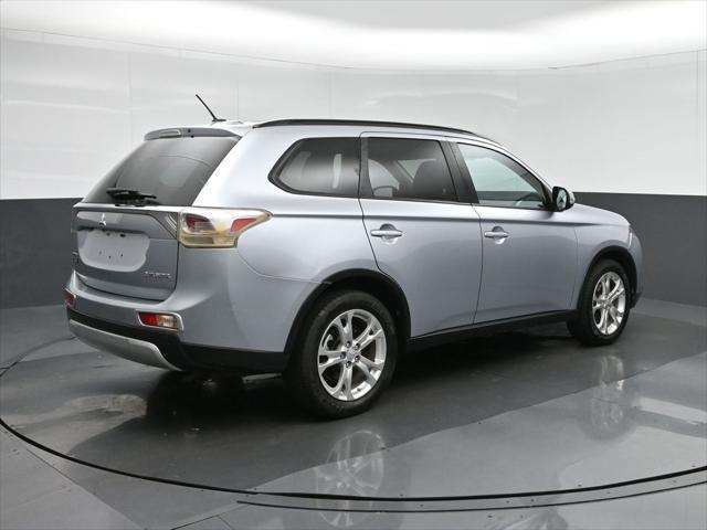used 2015 Mitsubishi Outlander car, priced at $5,988