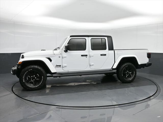 used 2021 Jeep Gladiator car, priced at $30,143