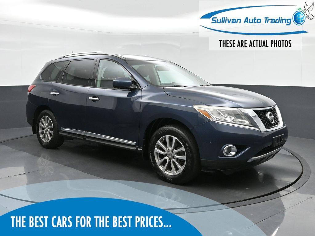 used 2015 Nissan Pathfinder car, priced at $15,999