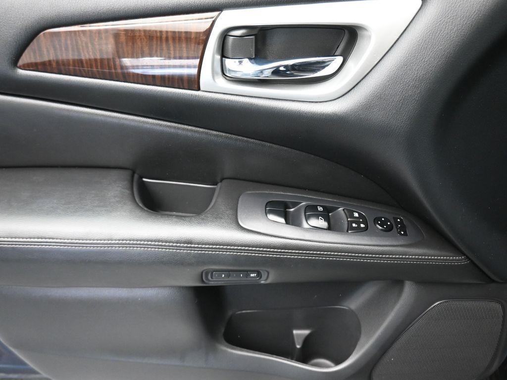 used 2015 Nissan Pathfinder car, priced at $15,999