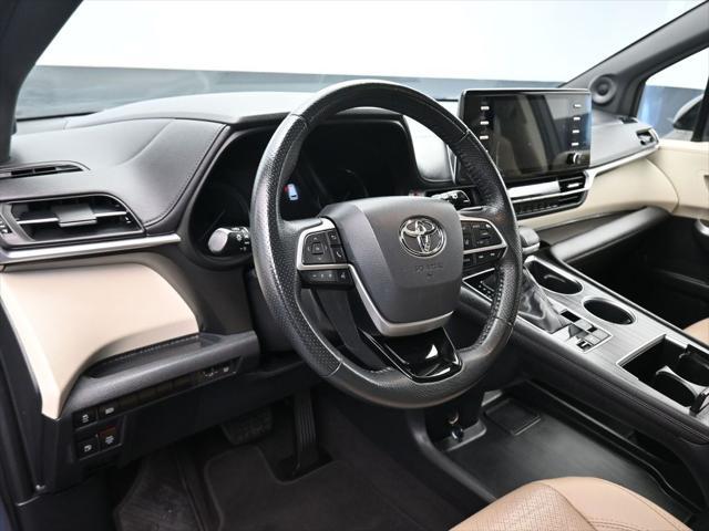 used 2021 Toyota Sienna car, priced at $38,897