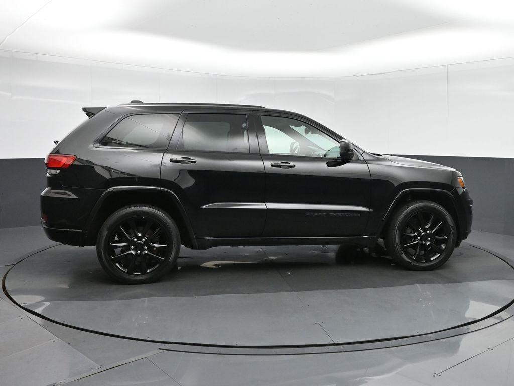 used 2017 Jeep Grand Cherokee car, priced at $11,988