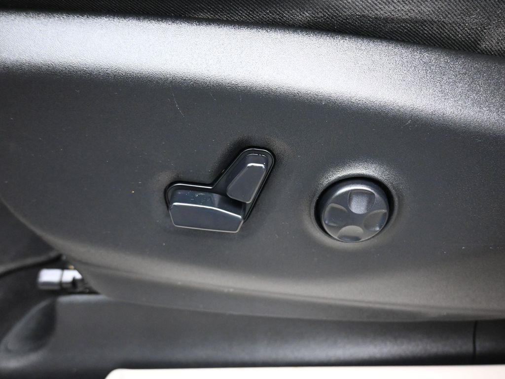 used 2020 Chrysler Pacifica car, priced at $21,599