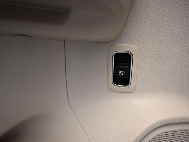 used 2021 Mercedes-Benz GLA 250 car, priced at $28,971