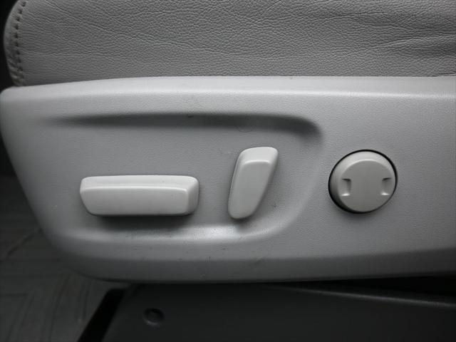 used 2018 Toyota Sienna car, priced at $20,598