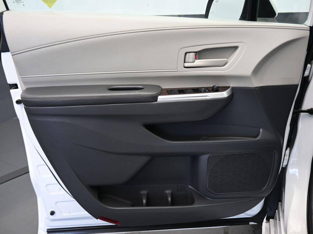 used 2021 Toyota Sienna car, priced at $29,988