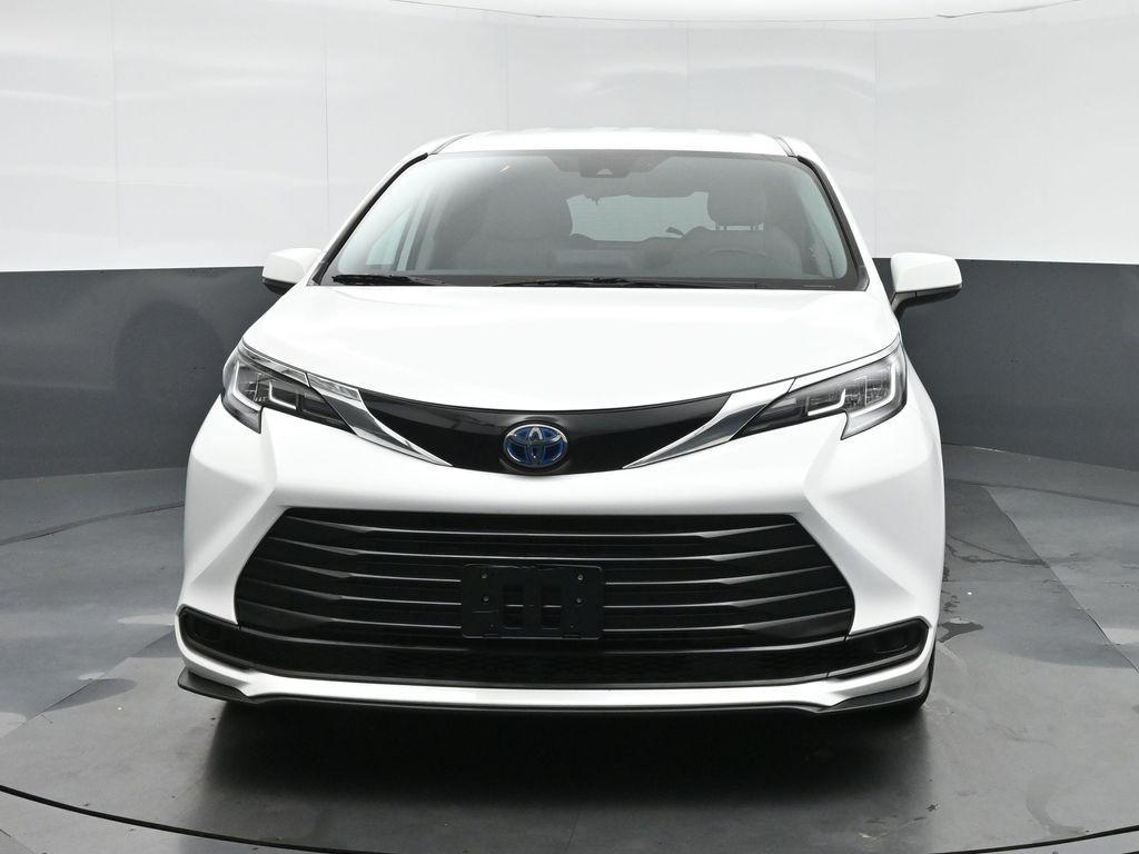 used 2021 Toyota Sienna car, priced at $29,988