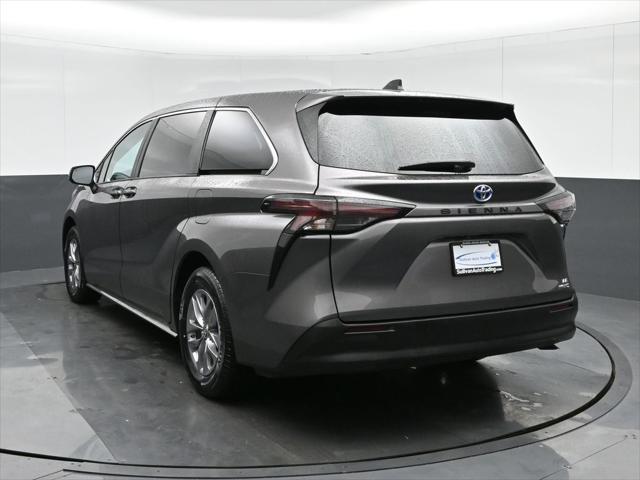 used 2023 Toyota Sienna car, priced at $36,998