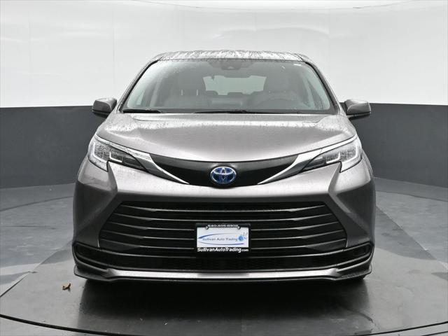 used 2023 Toyota Sienna car, priced at $36,998