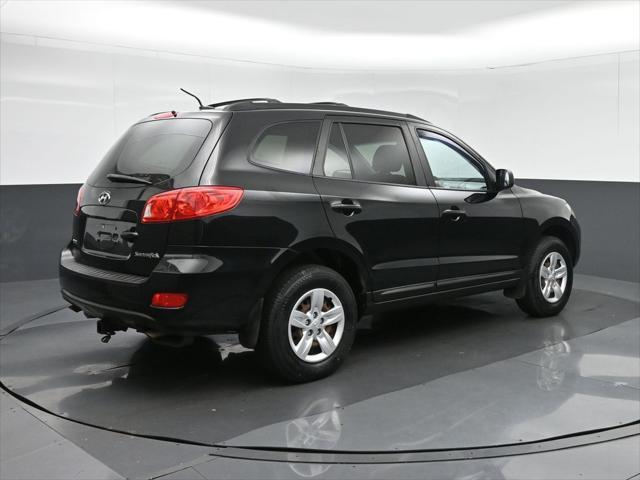 used 2009 Hyundai Santa Fe car, priced at $5,599
