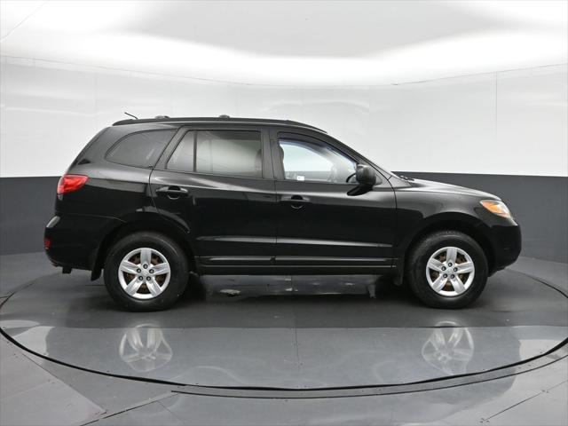 used 2009 Hyundai Santa Fe car, priced at $5,599