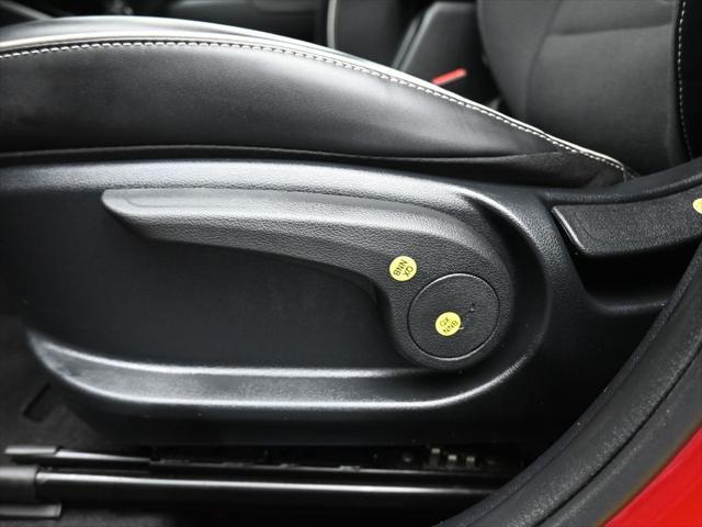 used 2022 Hyundai Venue car, priced at $17,998