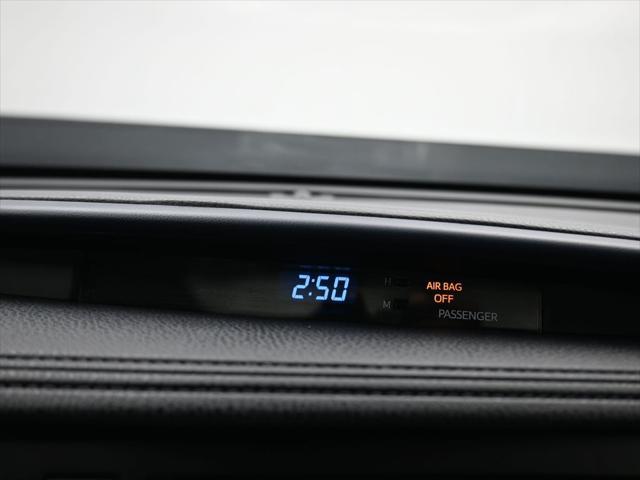 used 2017 Toyota Highlander car, priced at $25,599