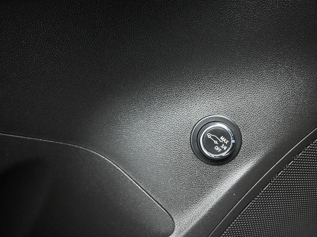 used 2021 Buick Envision car, priced at $18,599