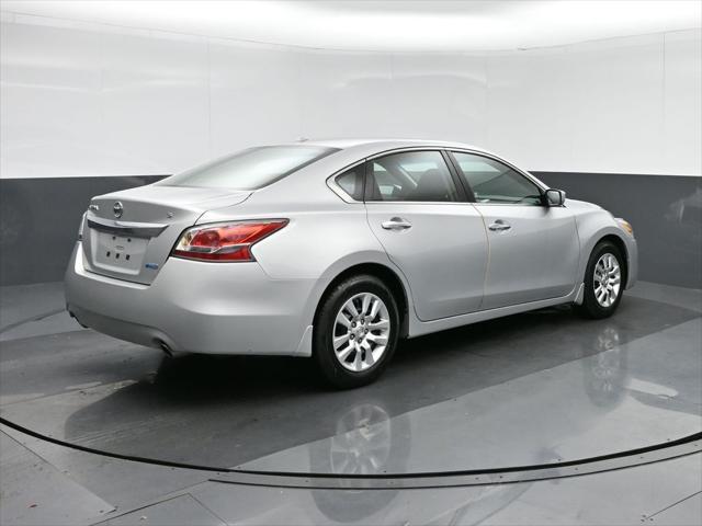 used 2014 Nissan Altima car, priced at $9,200