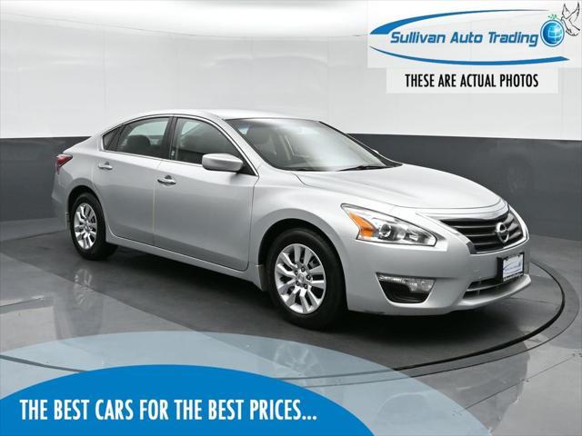 used 2014 Nissan Altima car, priced at $9,200