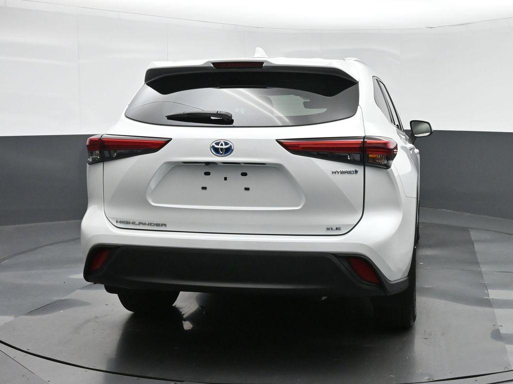 used 2022 Toyota Highlander Hybrid car, priced at $44,598