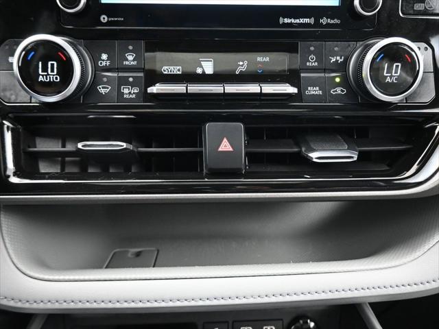 used 2022 Toyota Highlander Hybrid car, priced at $44,999