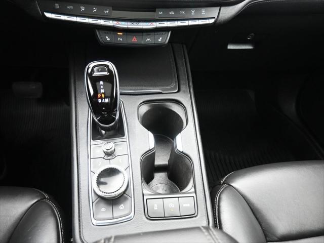 used 2021 Cadillac XT4 car, priced at $24,999