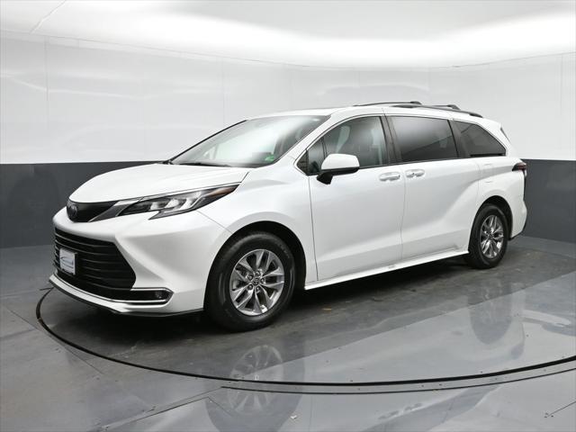 used 2022 Toyota Sienna car, priced at $43,599