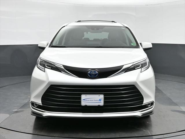 used 2022 Toyota Sienna car, priced at $43,599